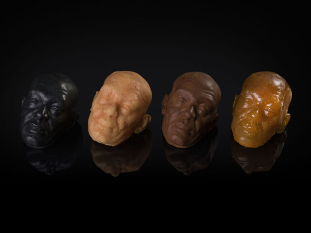 Arbrofiad Makinde Resin Pinwydden